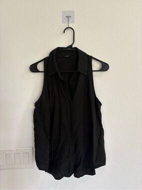 7 For All Mankind Black Sleeveless Button-Down Blouse